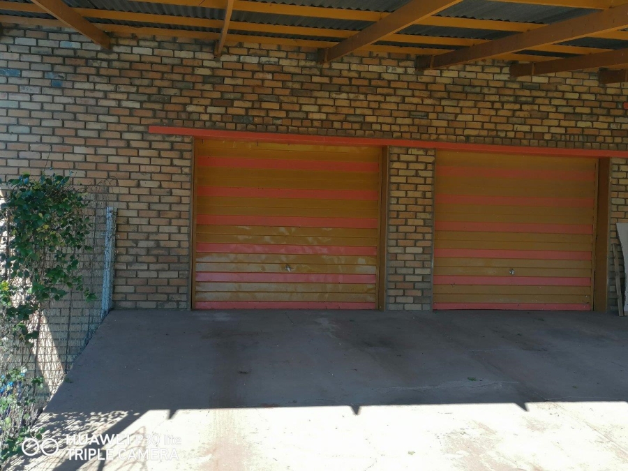 5 Bedroom Property for Sale in Olyfvenhoudtsdrift Northern Cape